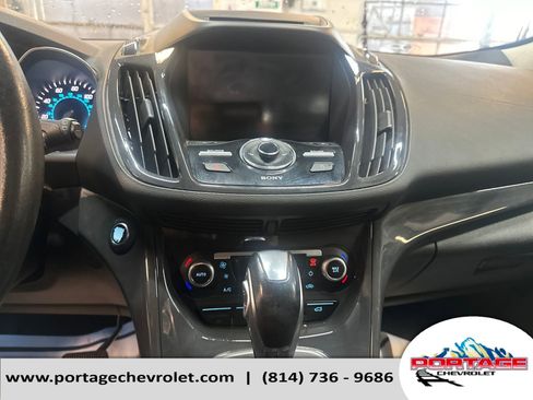 Used 2014 Ford Escape Titanium image 28