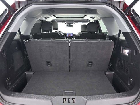 Used 2021 Ford Explorer Limited w/ Equipment Group 301A AWD/4WD image 15