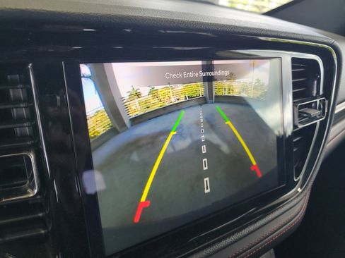 Used 2024 Dodge Durango GT RWD image 27
