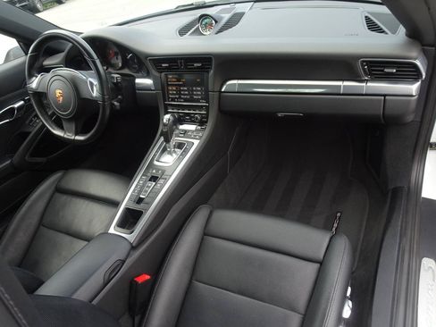 Used 2016 Porsche 911 Carrera S RWD image 11
