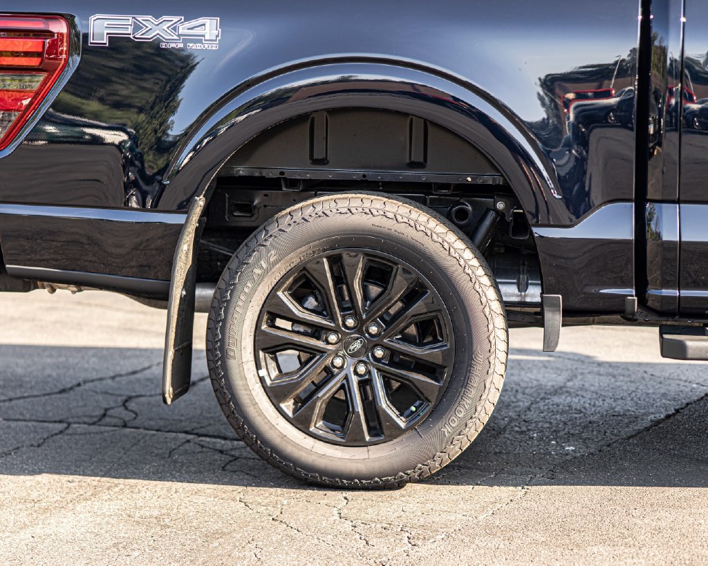 Used 2026 Ford F150 Lariat AWD/4WD image 11