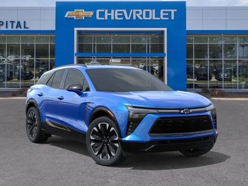New 2025 Chevrolet Blazer EV RS image 7