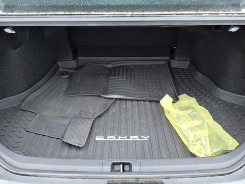 Certified 2023 Toyota Camry SE image 11