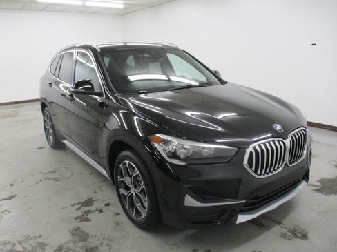 Used 2021 BMW X1 xDrive28i w/ Convenience Package image 1