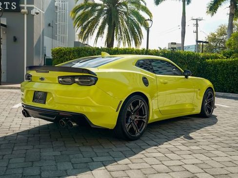 Used 2019 Chevrolet Camaro SS image 52