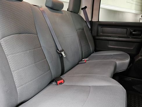 Used 2018 RAM 2500 Tradesman w/ Chrome Appearance Group AWD/4WD image 19