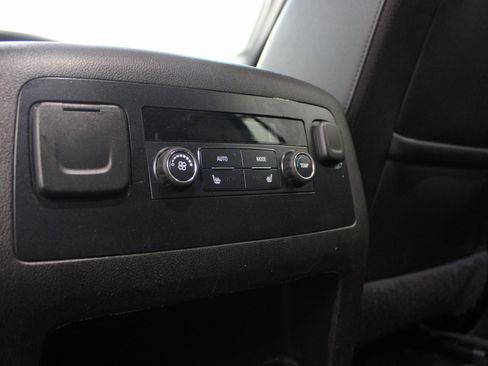 Used 2017 GMC Yukon SLT w/ HD Trailering Package image 23