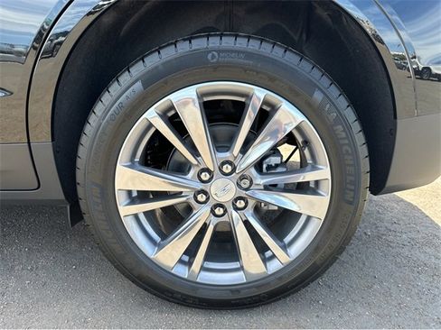 New 2025 Cadillac XT5 Premium Luxury image 15