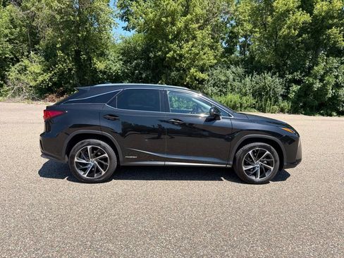 Used 2019 Lexus RX 450h AWD w/ Luxury Package image 16
