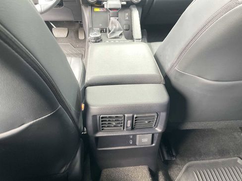 Used 2025 Toyota 4Runner TRD Off-Road Premium AWD/4WD image 18