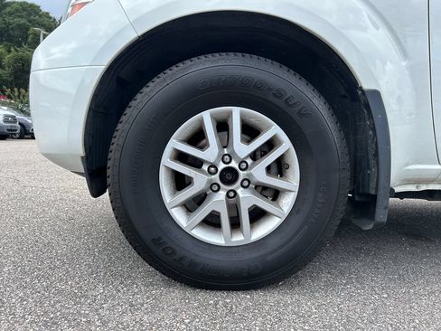 Used 2018 Nissan Frontier SV AWD/4WD image 7
