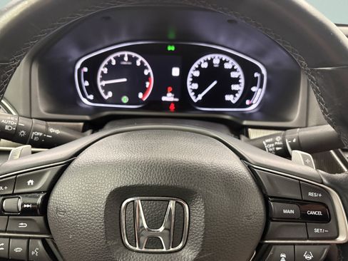 Used 2018 Honda Accord Sport image 30