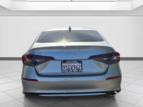 Used 2025 Honda Civic Sport image 6