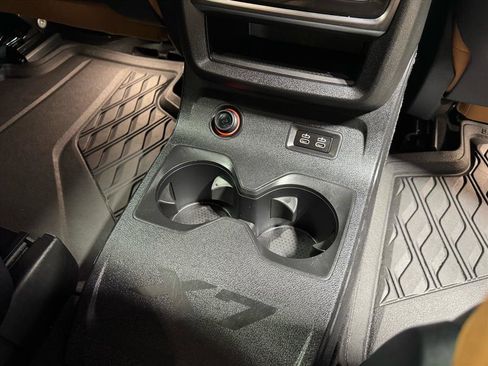 Used 2024 BMW X7 xDrive40i w/ M Sport Package image 36