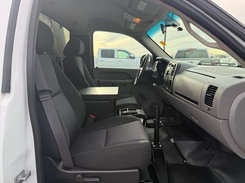 Used 2013 Chevrolet Silverado 1500 W/T AWD/4WD image 24