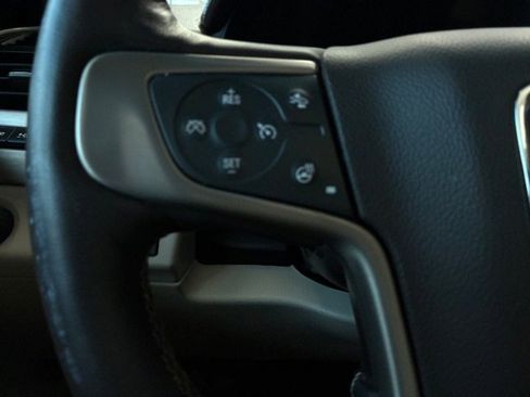 Used 2018 GMC Yukon Denali w/ Denali Ultimate Package image 20