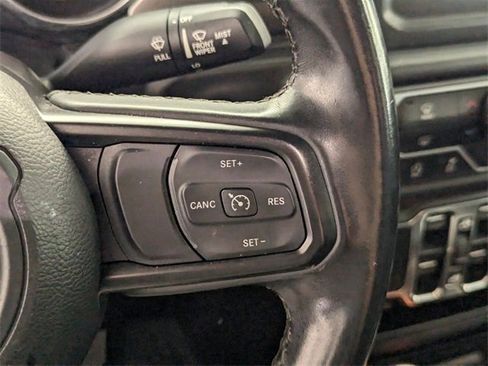 Used 2022 Jeep Wrangler Unlimited Sport image 25