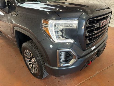 Used 2021 GMC Sierra 1500 AT4 image 9