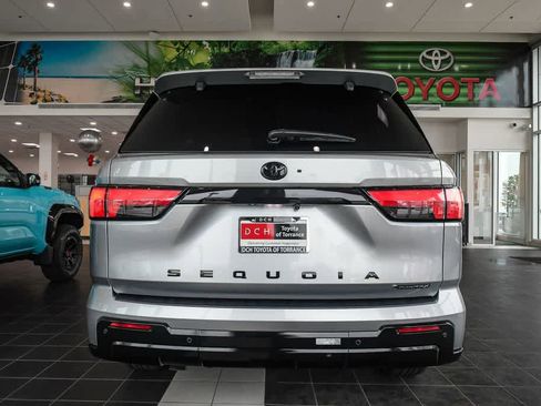 New 2026 Toyota Sequoia Platinum AWD/4WD image 7