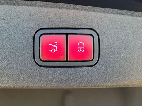 Used 2010 Mercedes-Benz E 350 E 350 Luxury image 10