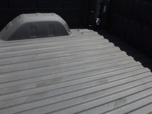 Used 2024 GMC Sierra 1500 SLT w/ SLT Premium Plus Package AWD/4WD image 20