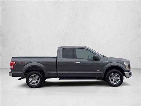 Used 2016 Ford F150 XLT w/ Equipment Group 302A Luxury AWD/4WD image 4