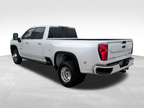 Used 2022 Chevrolet Silverado 3500 High Country w/ LPO, Hitch Package AWD/4WD image 7
