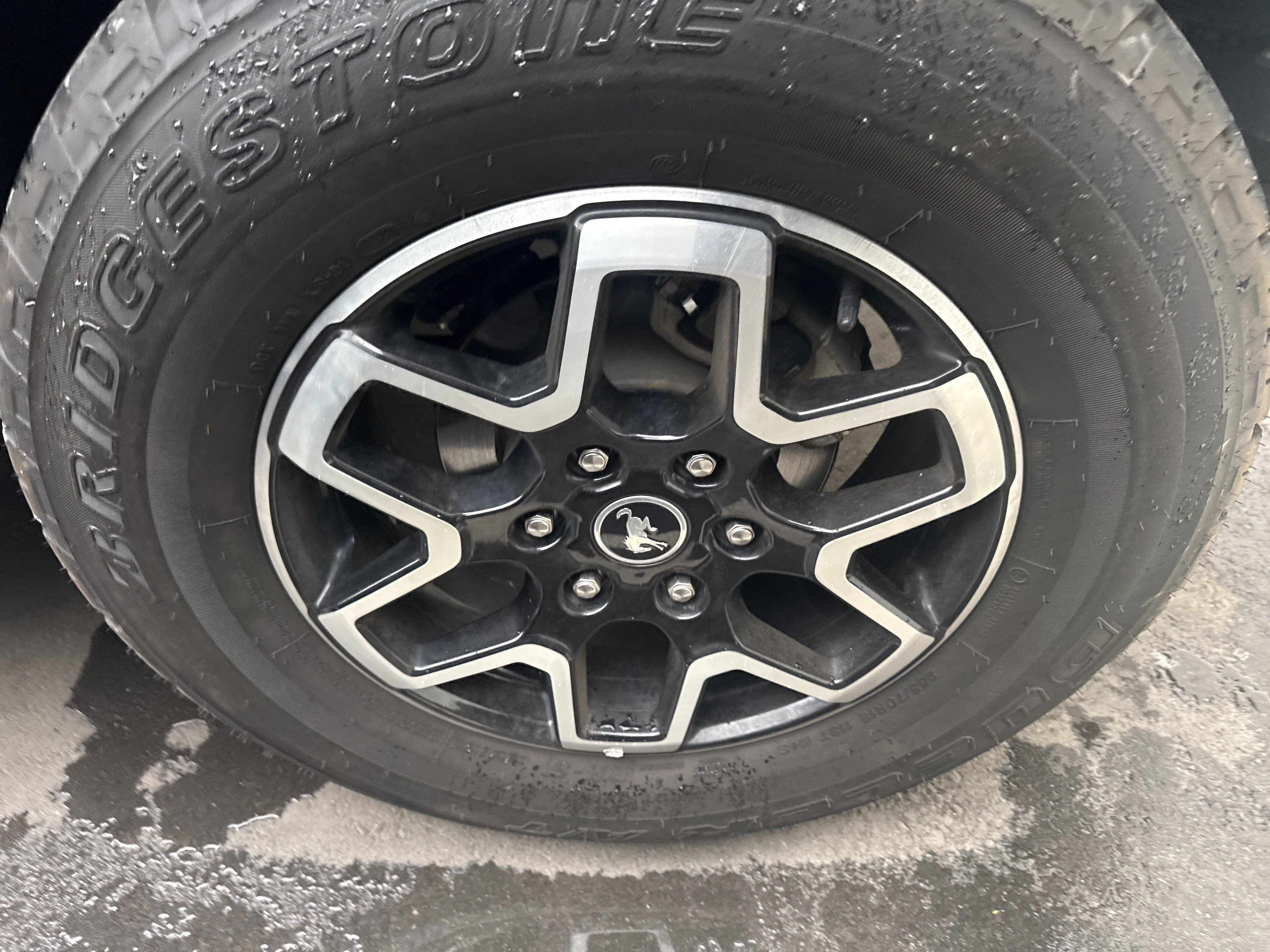 Used 2023 Ford Bronco Outer Banks AWD/4WD image 11