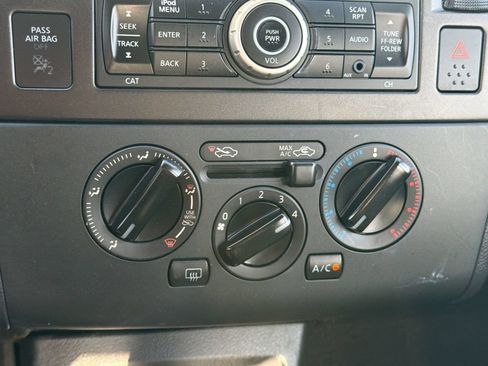 Used 2012 Nissan Versa 1.8 S w/ Special Edition Pkg FWD image 19