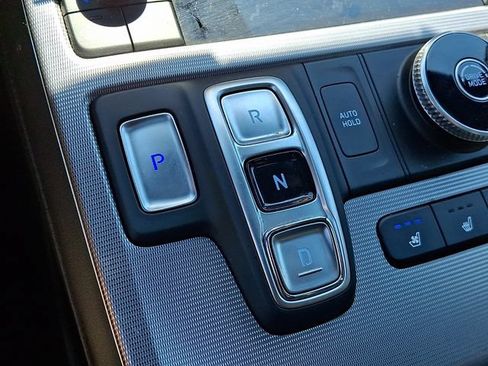 Used 2024 Hyundai Palisade Calligraphy FWD image 17