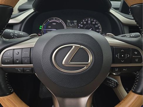 Used 2021 Lexus RX 450hL AWD w/ Premium Package image 19