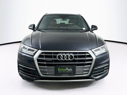 Used 2018 Audi Q5 2.0T Premium Plus w/ Premium Plus Package AWD/4WD image 2