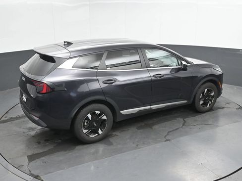 Used 2026 Kia Sportage LX AWD/4WD image 31