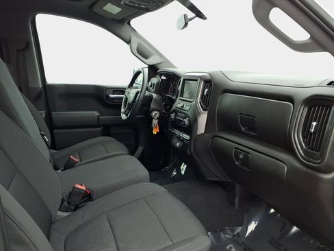 Used 2022 Chevrolet Silverado 1500 Custom image 15