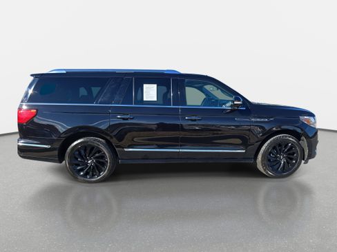 Used 2020 Lincoln Navigator L Reserve w/ Equipment Group 208A Reserve image 4