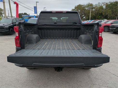 Used 2022 Chevrolet Silverado 1500 Custom image 14