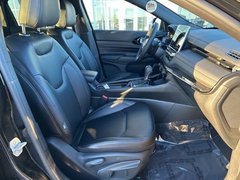 New 2026 Jeep Compass Limited image 19