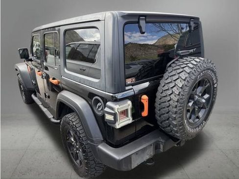 Used 2021 Jeep Wrangler Unlimited Sport AWD/4WD image 4