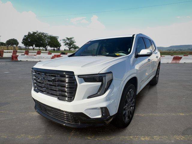 Used 2026 GMC Acadia Denali Ultimate w/ LPO, Floor Liner Package FWD image 5