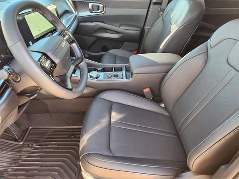 New 2026 Kia Sorento EX image 9