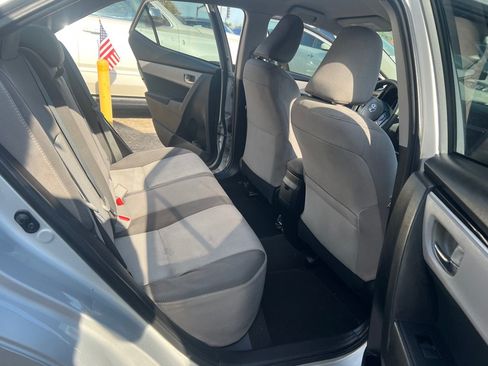 Used 2017 Toyota Corolla LE FWD image 15