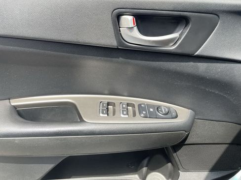 Used 2019 Kia Optima S w/ S Panoramic Sunroof Package FWD image 28