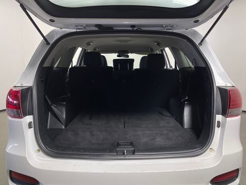 Used 2020 Kia Sorento AWD V6 image 10