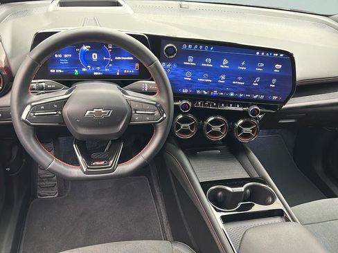 Used 2024 Chevrolet Blazer EV RS AWD/4WD image 11