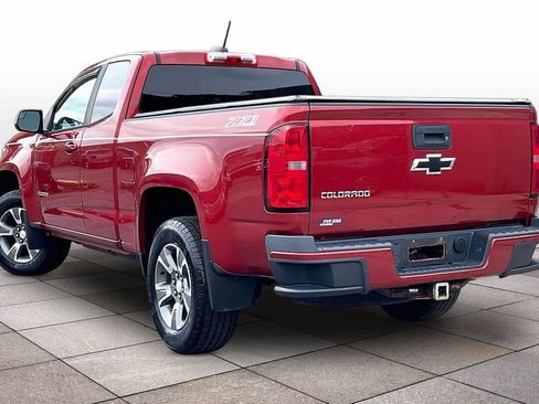 Used 2015 Chevrolet Colorado Z71 AWD/4WD image 11