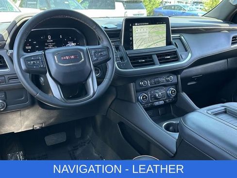 Used 2023 GMC Yukon AT4 AWD/4WD image 2