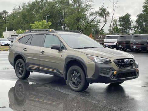 Certified 2025 Subaru Outback Wilderness w/ Wilderness Package AWD/4WD image 1