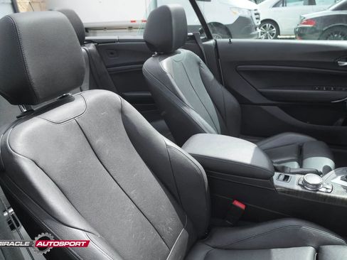 Used 2017 BMW 230i xDrive Convertible image 24