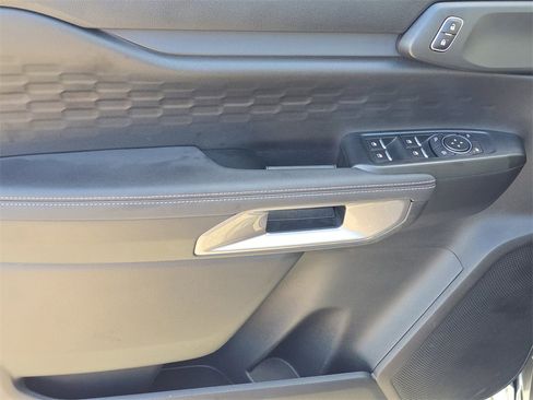 Used 2024 Ford Ranger XLT w/ Technology Package image 15