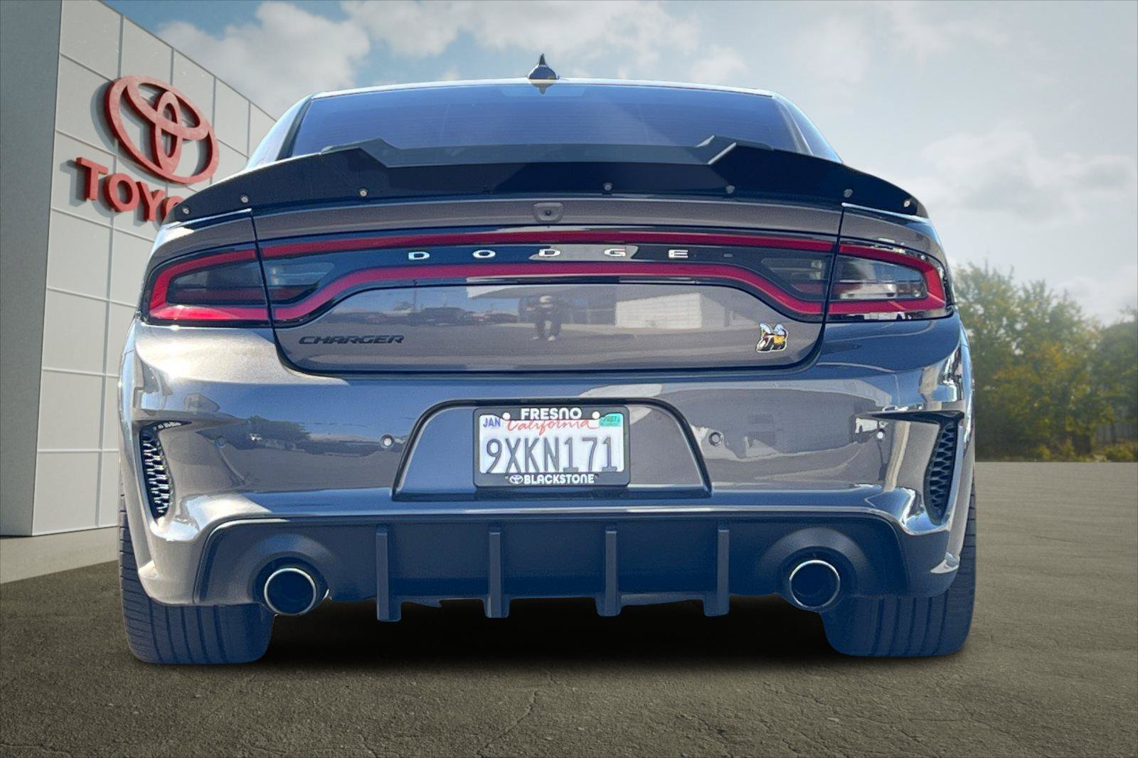 Used 2021 Dodge Charger Scat Pack RWD image 4
